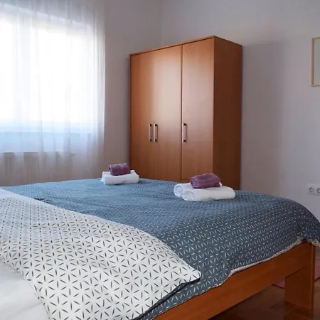 Apartman Maja Apartman *